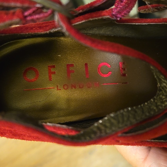 Women's 7.5 strappy heels - Picture 4 of 8